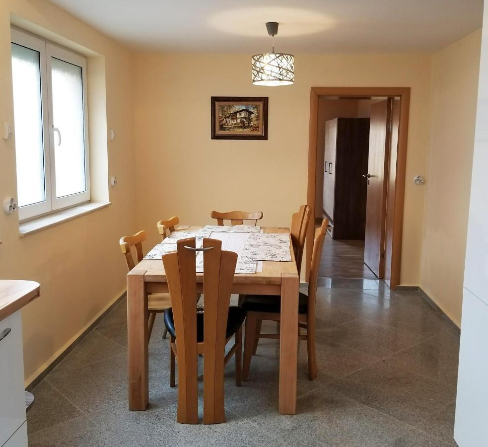 A Spacious 3 Bedroom Apartment In Bad Abbach/Regensburg Esterno foto